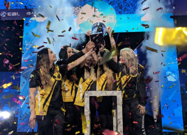 Champion signs apparel deal with Team Dignitas | Dot Esports