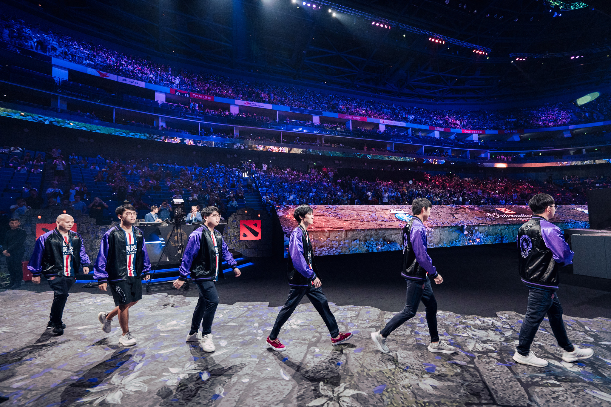 PSG.LGD take a calculated win over Vici Gaming at The International