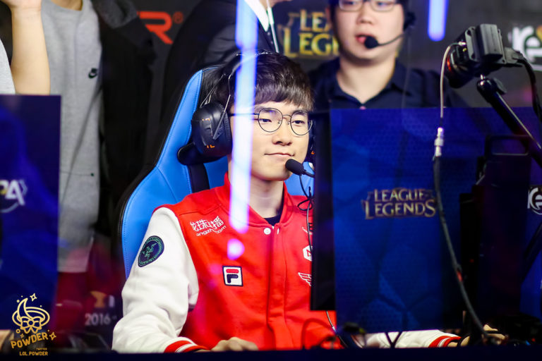 faker-was-offered-a-blank-check-from-an-lcs-team-dot-esports