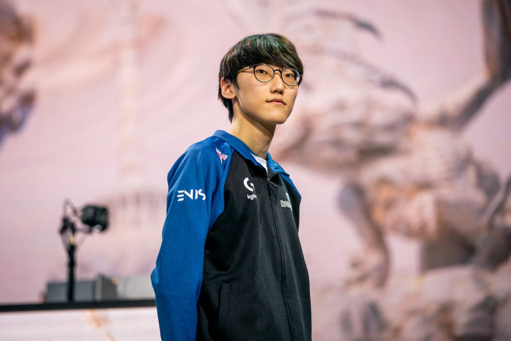 DAMWON Gaming earn a spot in the Worlds 2019 quarterfinals 