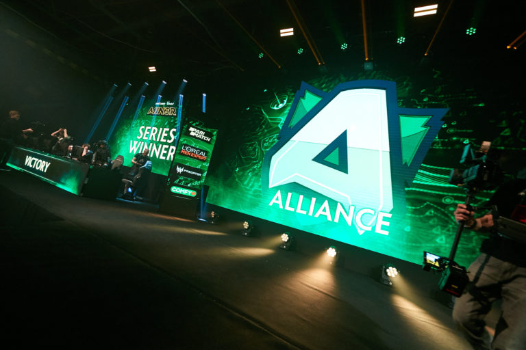 Alliance attempting another Dota 2 rebuild, signs Limitless and Dukalis