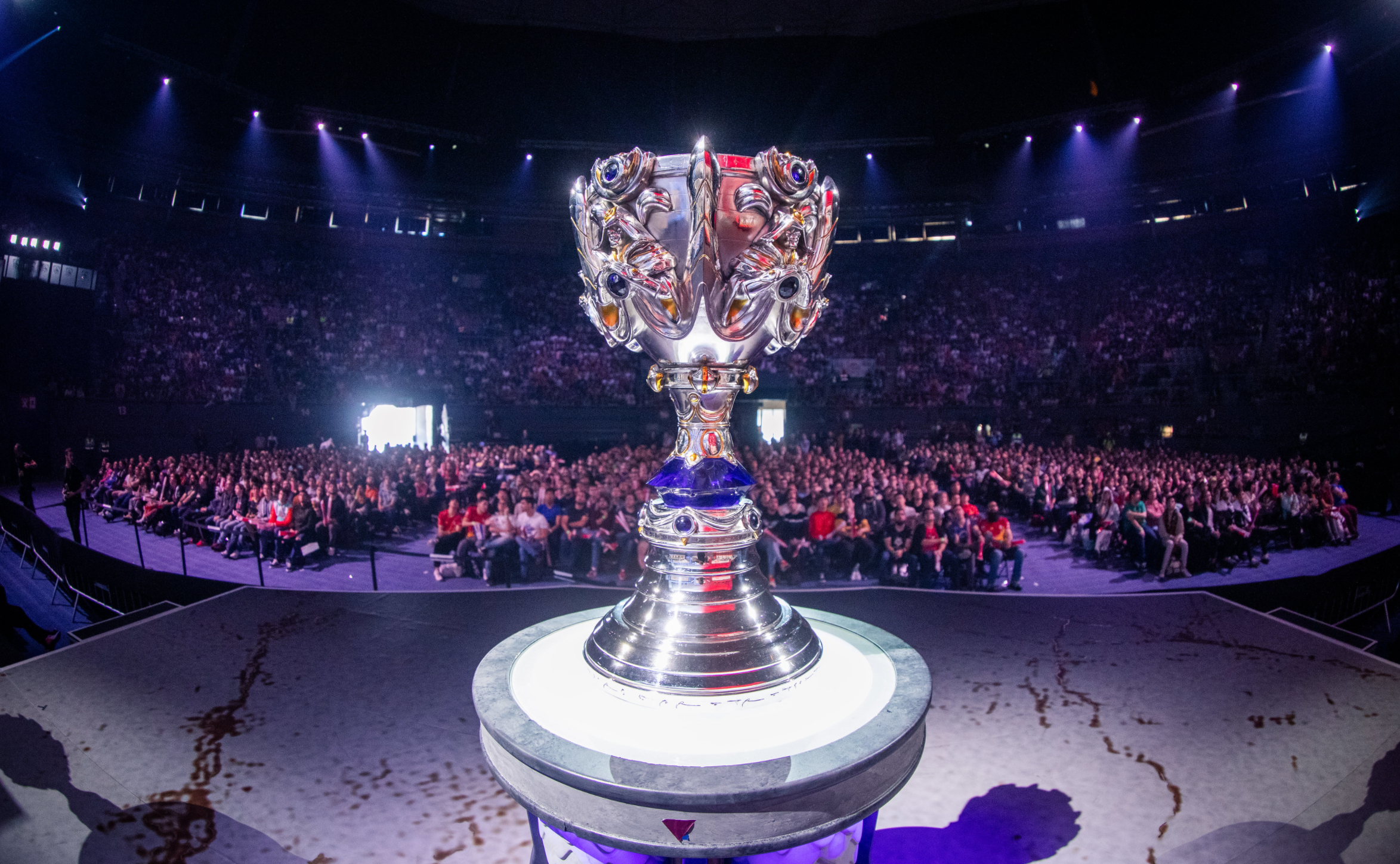 LPL broadcasters reportedly won't commentate Worlds 2020 Dot Esports