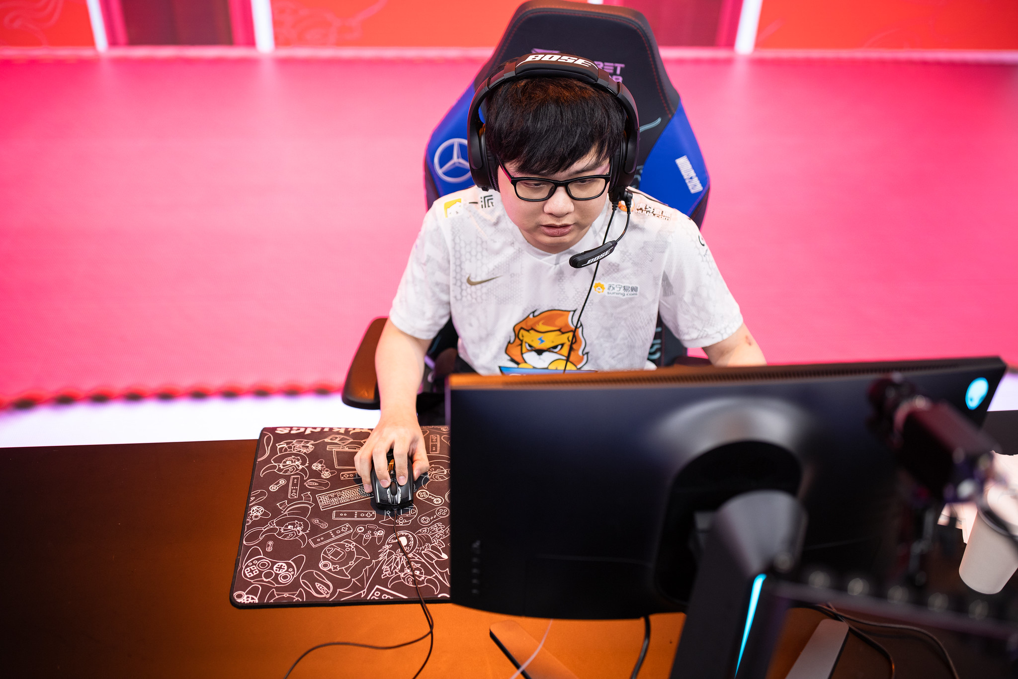 Suning take down Team Liquid at Worlds 2020 with a surprise Draven pick |  Dot Esports