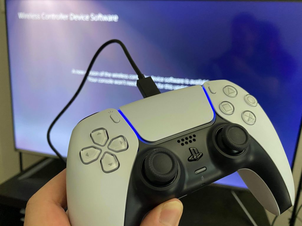 How to connect and pair a DualSense controller to PS5 - Dot Esports