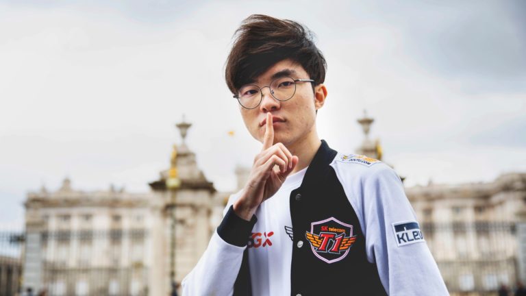 10 Highest Earning Esports Players in the World