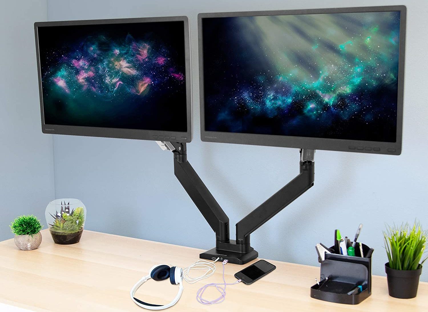 Best Dual Monitor Arms Of 2022, Best Monitor Mounts For Desk
