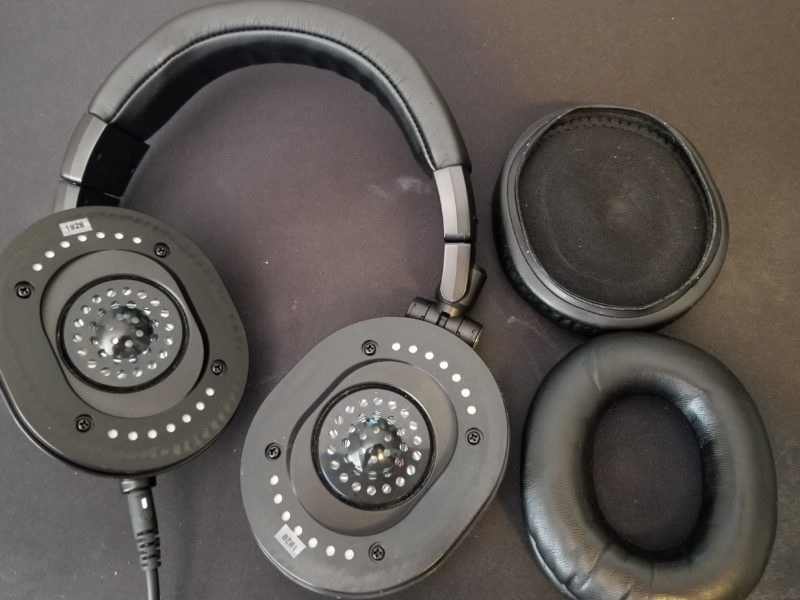 How to replace headphone pads Guide to replace earpads Dot Esports