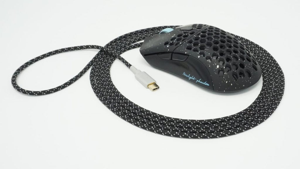 Paracord mouse from Dream Cables