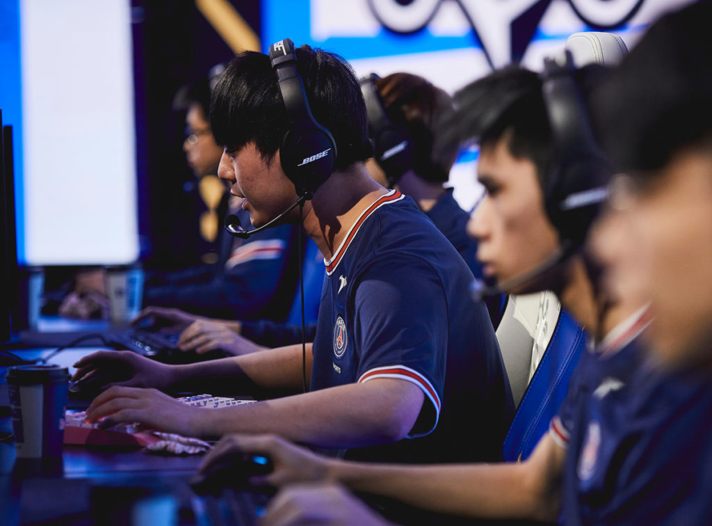 RNG qualify for Worlds 2021 knockout stage with win over PSG - Dot Esports