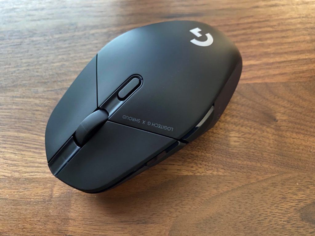 shroud logitech g303