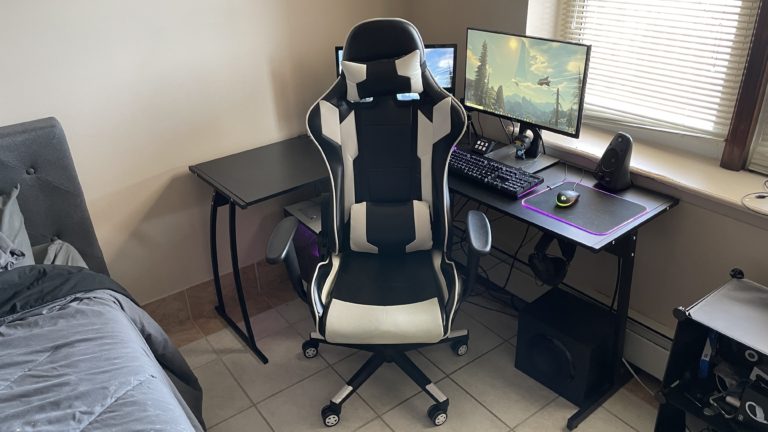 short gaming chair