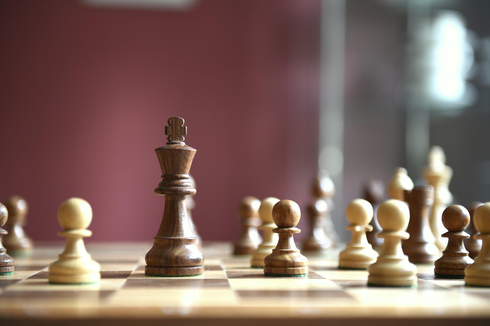 What does zwischenzug mean in chess? - Dot Esports