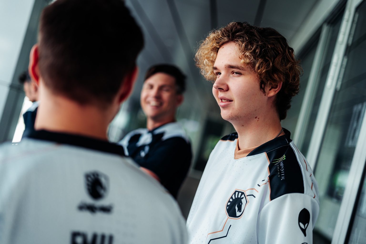 Liquid overpower NAVI, move on to upper bracket final of EMEA VCT LCQ