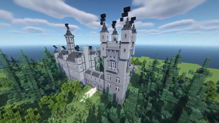 Minecraft Gothic Castle 768x433 