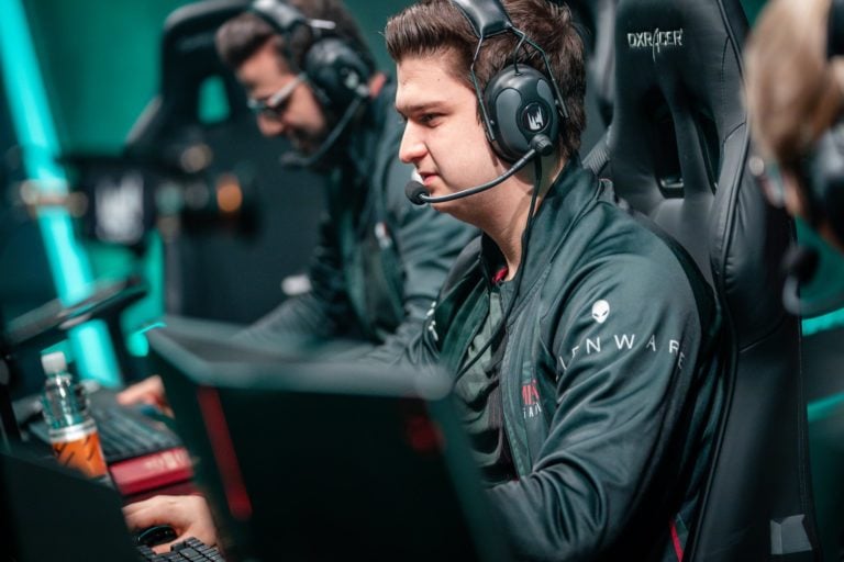 Fnatic、フェビベンを中心とした2021年のアカデミーを発表