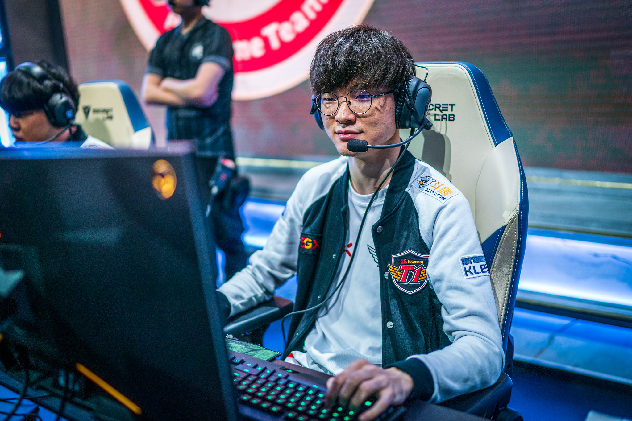 Who is Fakers Main? What is Faker salary? What rank is Faker? - ABTC