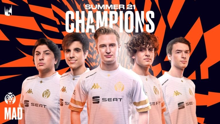 MAD ライオンズが LEC サマー スプリット決勝で Fnatic に 3-1 の見事な勝利を収めて優勝