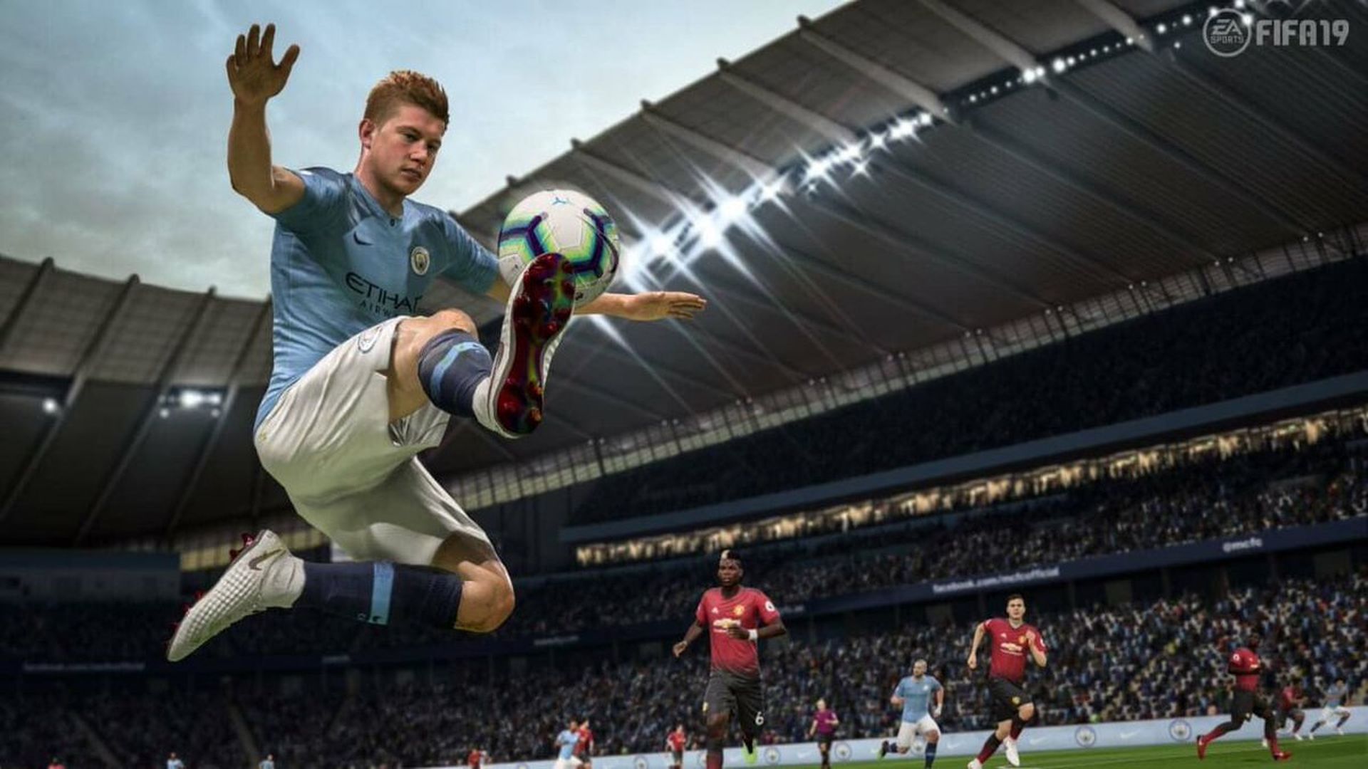 Top 10 des meilleurs milieu de terrain sur FIFA 21 Dot Esports France